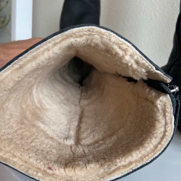 Ugg Sherpa Lined Boots Broome II 1916 Black US 9 - Picture 7 of 8